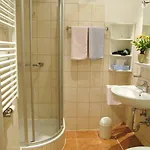 Kur- Und Gastehaus Anna 住宿加早餐酒店 3*